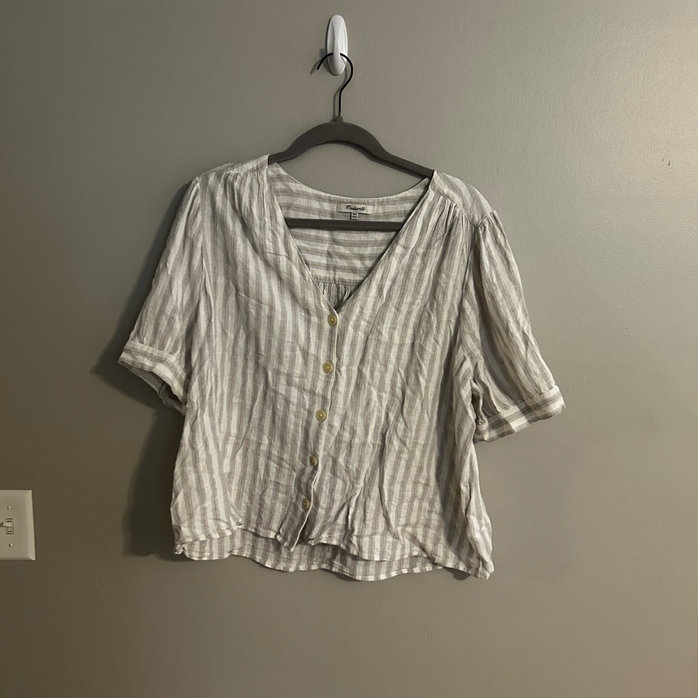 Madewell Relaxed Crop Blouse in White and Gray